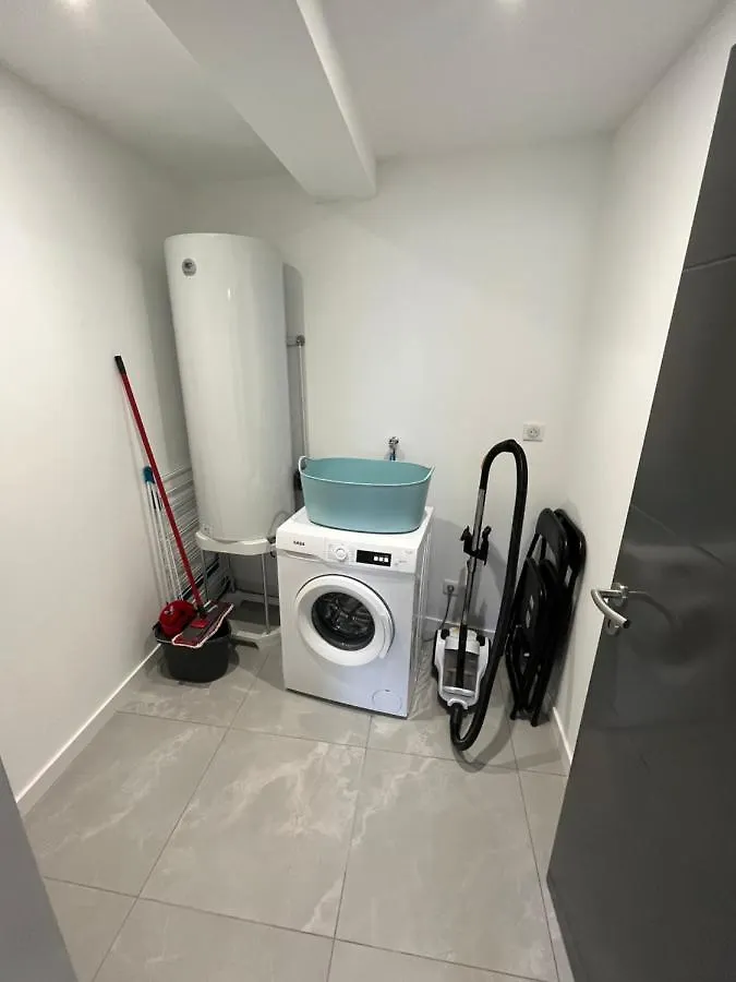 Chez Vins Et Jul Apartment Villieu-Loyes-Mollon France